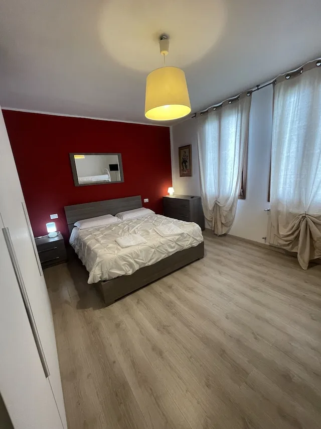 غرفة حصرية ثلاثية بسرير مزدوج وسرير فردي بحمام خاص، Harry's Guest House 3/8