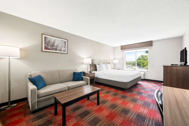 غرفة بسرير كينج لذوي الإعاقة، Best Western Dartmouth-New Bedford 3/3