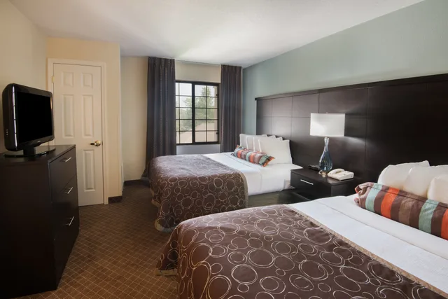جناح استوديو بسرير مزدوج بمطبخ، Staybridge Suites Columbus-Airport 1/2