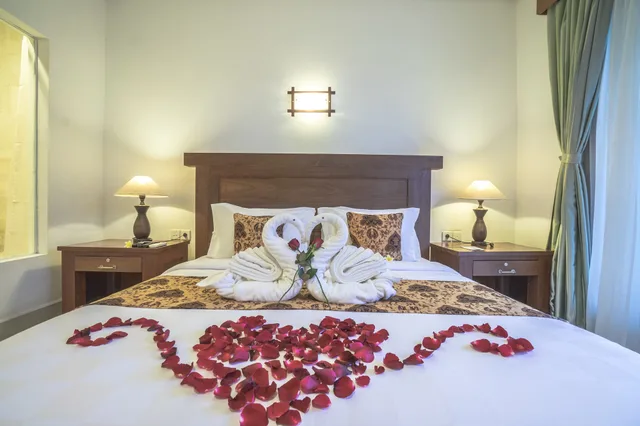 غرفة ديلوكس بسرير مزدوج بإطلالة على الحديقة، Gita Maha Hotel 4/10