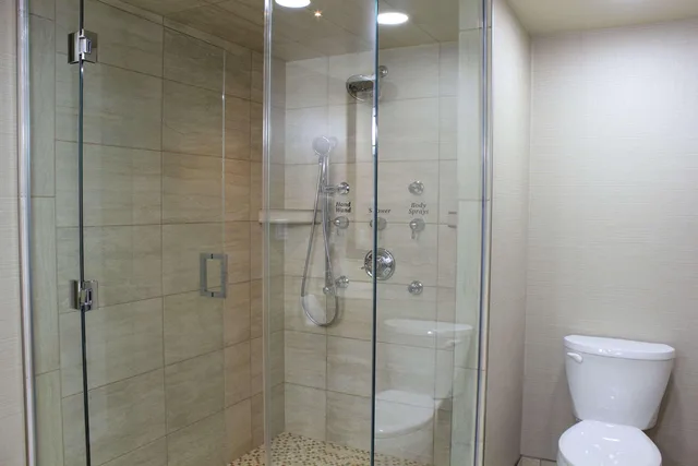 غرفة بسريرين مزدوجين لذوي الإعاقة، Quality Hotel & Conference Centre Peace River 3/3