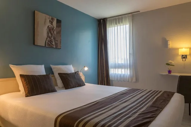 غرفة قياسية بسرير مزدوج، Greet Hotel Massieux Lyon Nord 2/6