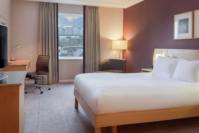 غرفة تنفيذية بسرير كوين لذوي الإعاقة، Hilton Newcastle Tyne Bridge 3/10
