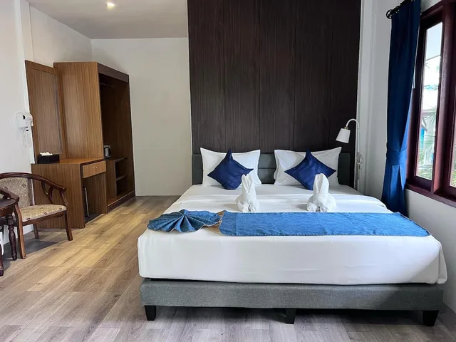 بنغل بسرير كوين، Sarocha Villa 1/10