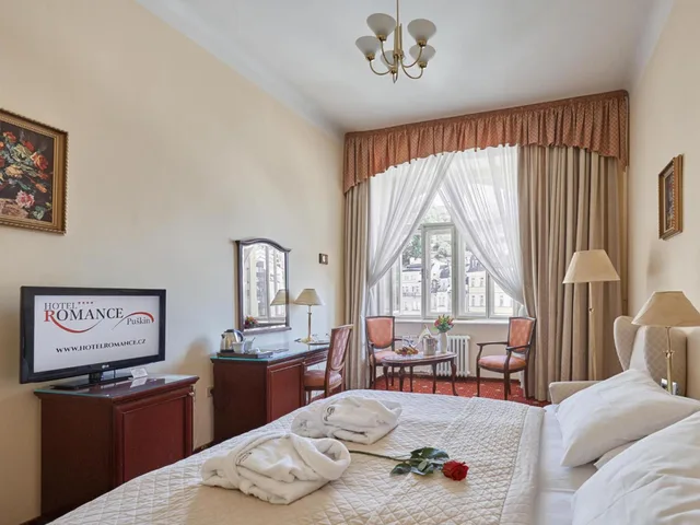 غرفة حصرية بسرير مزدوج بإطلالة على المدينة، Hotel Romance Puskin 8/10