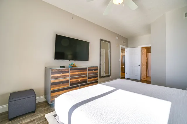 شقة سكنية بسرير كينج وسرير كوين بإطلالة على البحر بـ3 غرف نوم مع أريكة، Calypso Beach Resort By Panhandle Getaways 9/10