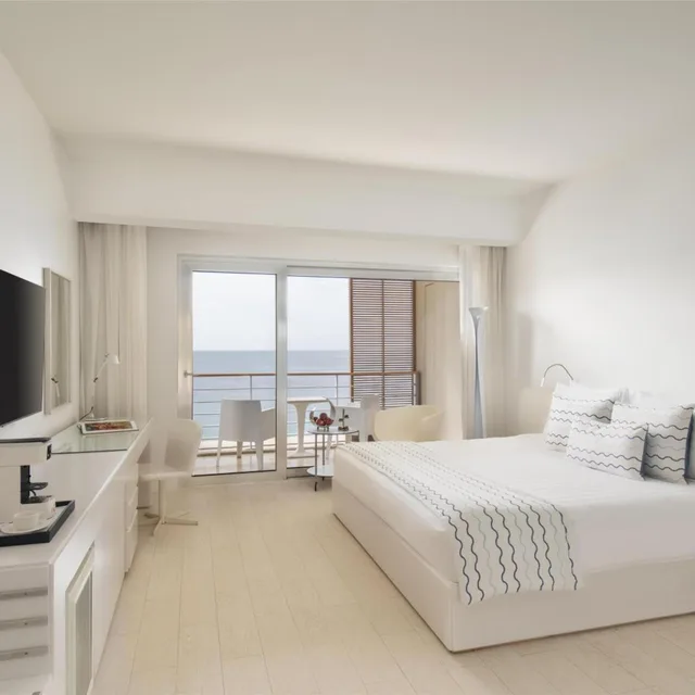 غرفة كلوب بريميير بسرير كينج بإطلالة على البحر، Kempinski Hotel Aqaba Red Sea 1/10