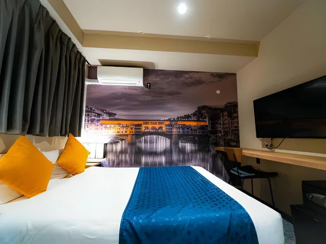 غرفة بسرير مزدوج بحمام خاص، Hotel S-Presso 1/1
