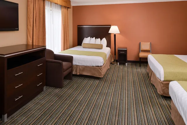 غرفة قياسية بسريرين كوين، Best Western Courtesy Inn - Anaheim Park Hotel 8/10