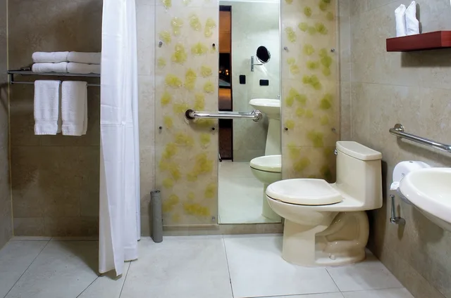 Room, Queen Bed, Accessible, Parque Del Lago Hotel 8/9