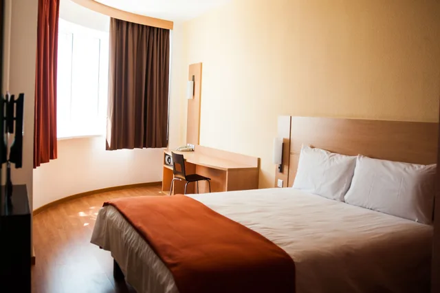 غرفة قياسية مزدوجة، Ibis Astana Hotel 2/10