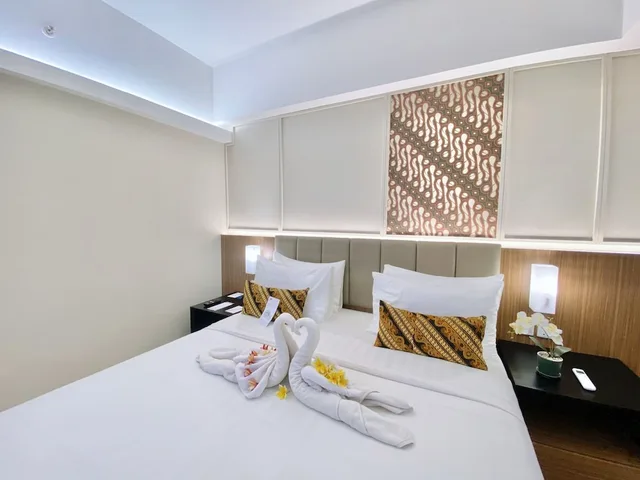 غرفة غراند ديلوكس بسرير كوين، Grand Zuri Malioboro 3/10