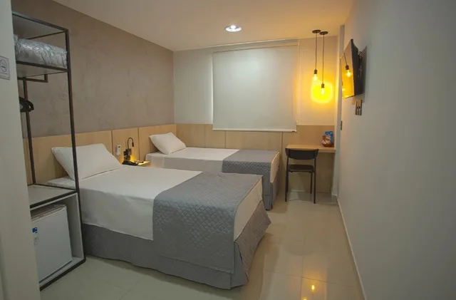 غرفة قياسية بسريرين منفصلين، GoldMen Hotel Express 1/2