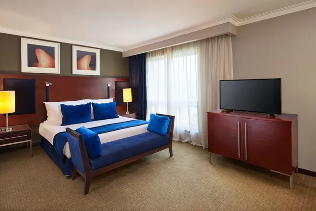 Diplomat, Suite, King Bed، Radisson Blu Heliopolis 3/7