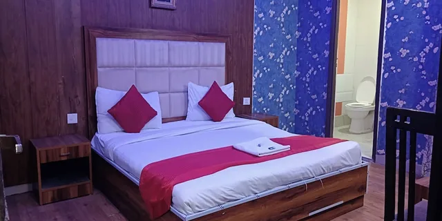 غرفة سوبيريور بسرير كينج، Hotel The RTS, New Delhi 1/6