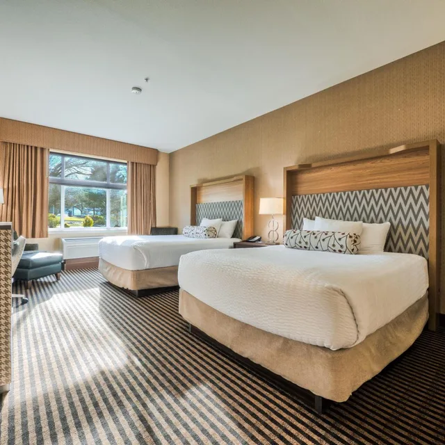 غرفة قياسية بسريرين كوين، Prairie Hotel 1/6
