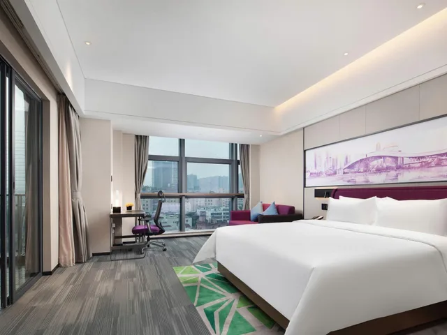 غرفة ديلوكس بسرير كوين، Hampton by Hilton Shenzhen Bao‘an Stadium 1/1