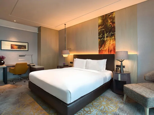 جناح بريستيج بسرير كينج، SOFITEL KUALA LUMPUR DAMANSARA 1/5