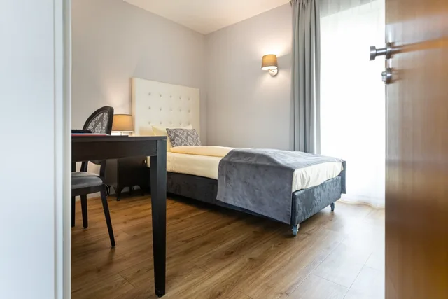 غرفة قياسية مفردة، Rheinischer Hof 2/6