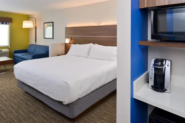 جناح لذوي الإعاقة، Holiday Inn Express And Suites Ottumwa 8/10