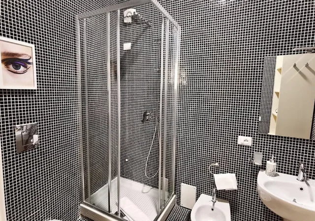 غرفة سوبيريور بسرير مزدوج بإطلالة على المدينة بغرفة نوم واحدة بحمام خاص، Titti Artistic B&B 1/1