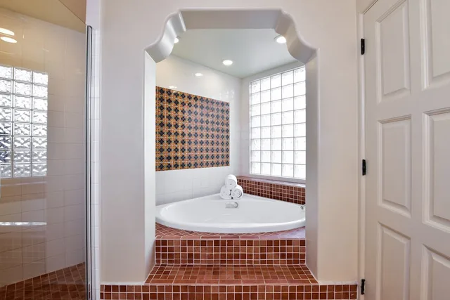 Spa, Deluxe, King Bed، Lodge On The Desert 5/5
