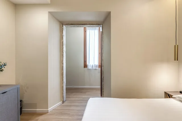 غرفة سوبيريور بسرير مزدوج، Flower Garden Hotel 5/8