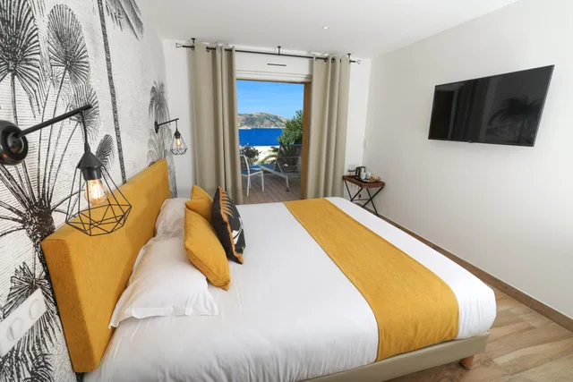 Panorama, Double Bed, Sea View, Balcony، Le Saint Erasme 1/10