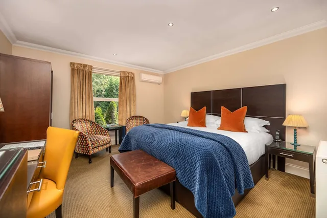 Hip, King Bed، Rocpool Reserve Hotel 2/10