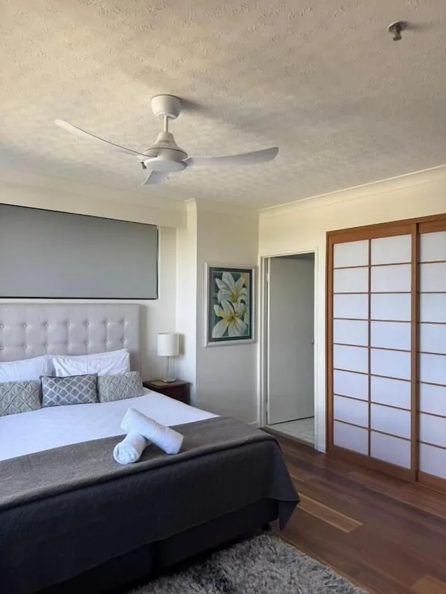 3 Bedrooms, Apartment, 2 Queen and Twin Beds, Beach Front، ROYAL PALM RESORT 3/10