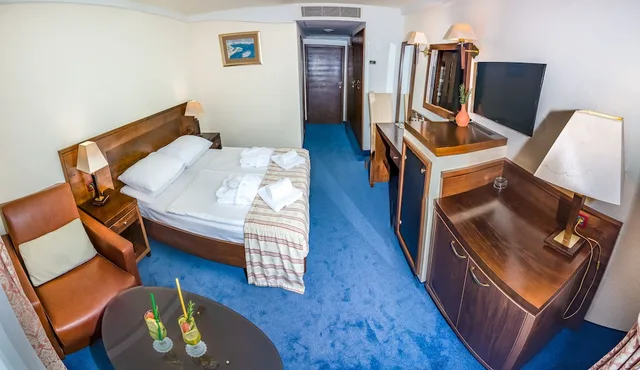 غرفة قياسية بسرير مزدوج بشرفة، Family Hotel Pagus - All Inclusive 2/3