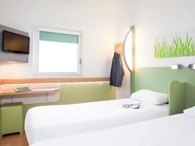 غرفة بسريرين منفصلين لذوي الإعاقة، IBIS BUDGET BEACONSFIELD 4/6