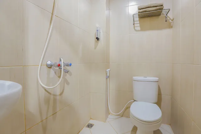 غرفة ديلوكس بسرير مزدوج، OYO 918 Hotel Senen Indah Syariah 6/7