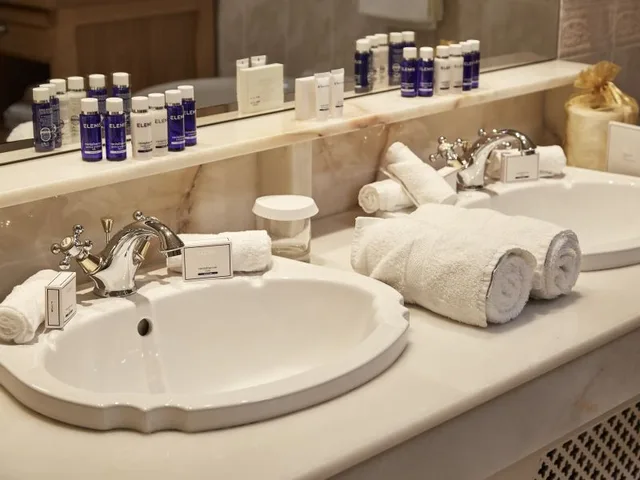 غرفة بسريرين، Killarney Royal Hotel 2/2
