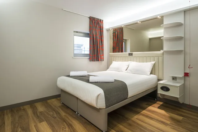غرفة مزدوجة لذوي الإعاقة، Point A Hotel London Shoreditch 4/7