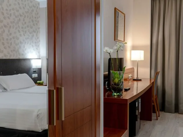 غرفة بسريرين منفصلين، Hotel Plaza Las Matas Formerly Tryp Las Matas 4/10