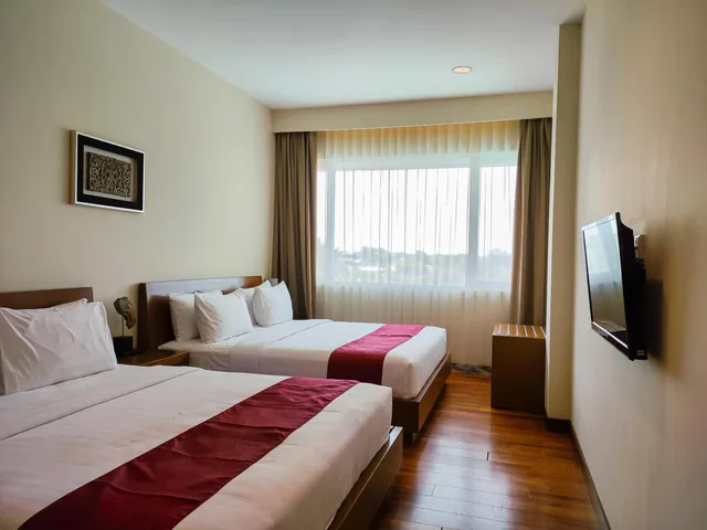 شقة ديلوكس بـ3 غرف نوم، Seminyak Square Hotel 2/10