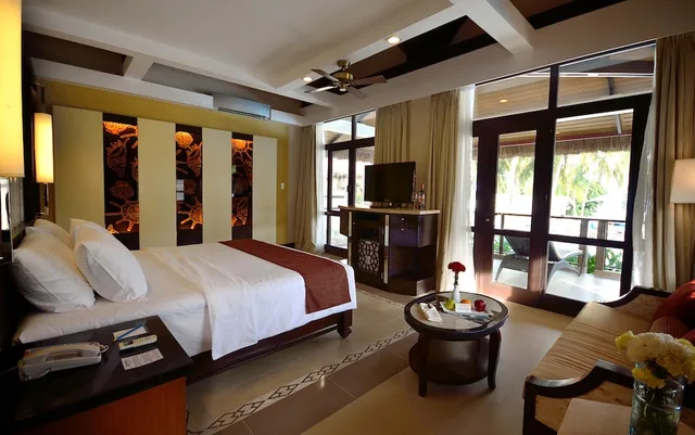 Pool, Villa, King Bed، Henann Resort Alona Beach 2/10