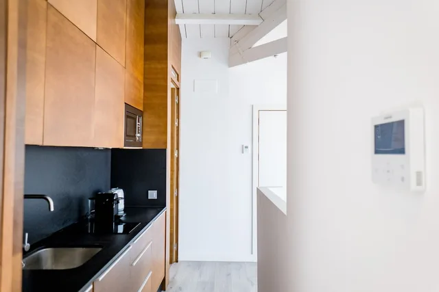 بنتهاوس بانورامي بسرير كينج بشرفة مع أريكة، Casa Palacio La Casa Blanca Suites 3/5