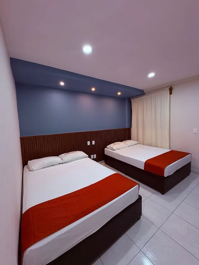 غرفة رباعية، Hotel Savaro 1/10