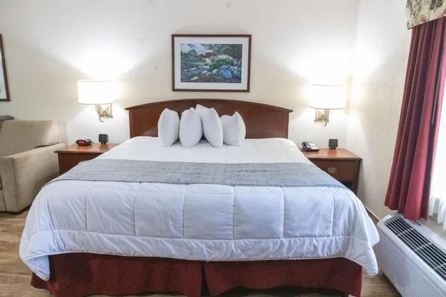 استوديو أساسي بسرير كينج بمطبخ صغير، Best Western Plus Atlantic City West Extended Stay And Suites 1/10