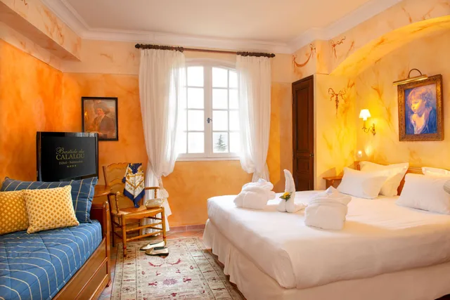 Superior, King Bed, Valley View, Sofa، La Bastide du Calalou Hotel Spa, BW Premier Collection 6/10