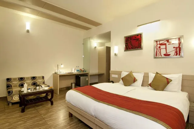 Executive, Twin Beds, Hotel Shree Residency 1/2