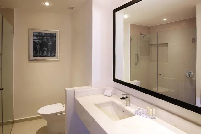 غرفة بسريرين مزدوجين، Fairfield Inn Suites Mexico City Vallejo 5/5