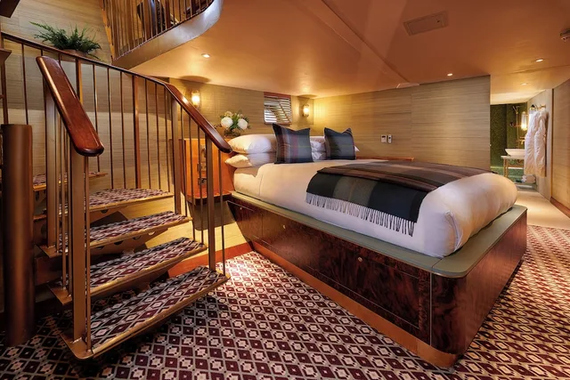 دوبلكس كلاسيكي بسرير كينج، Fingal A Luxury Floating Hotel 1/1