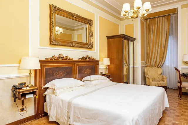 غرفة سوبيريور بسريرين منفصلين، Bristol Palace 4/5