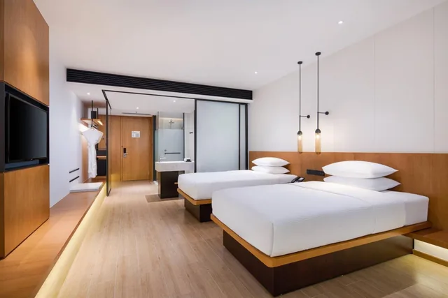 غرفة ديلوكس بسريرين منفصلين بإطلالة على المدينة، Fairfield By Marriott Foshan Nanhai 2/4