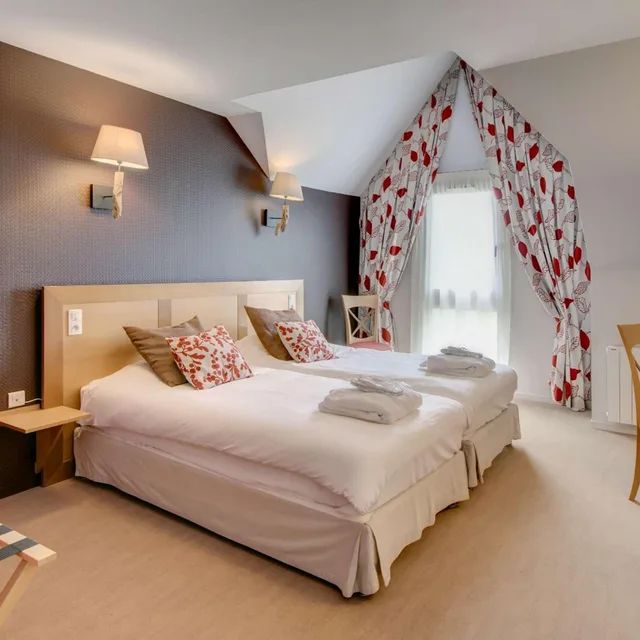 Room, Single, Domaine Des Ormes 2/10