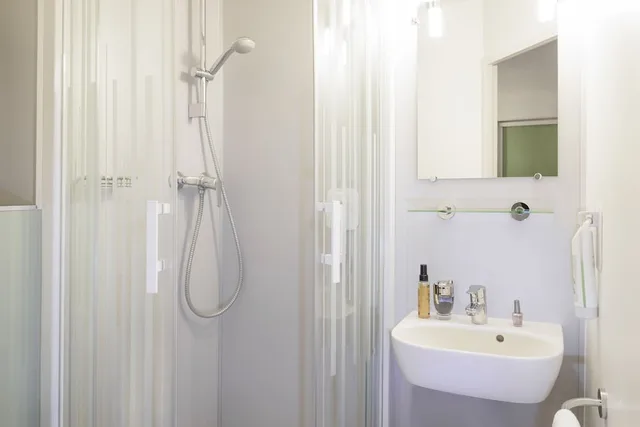 غرفة بسريرين منفصلين، Ibis Budget Lyon Confluence 8/10