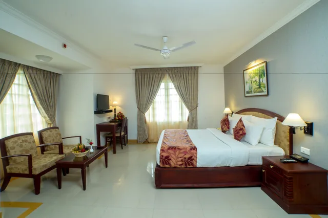 غرفة تنفيذية بسرير كينج، PJ PRINCESS REGENCY 2/6